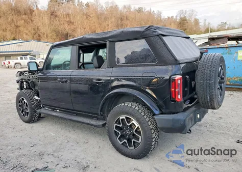 2022 Ford Bronco Base z USA, uszkodzony, nr VIN 1FMDE5DH8NLB89255